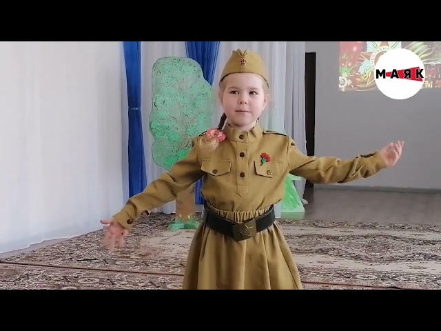 Азнакайда Җиңү көне уңаеннан балалар арасында шигырь бәйгесе узды