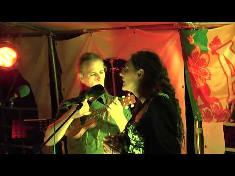 Karen & Paul - Ballad Of Eliza Day - 8. Bremer Ukulelen Sommerfest (1.Bremer Ukulelenorchester)