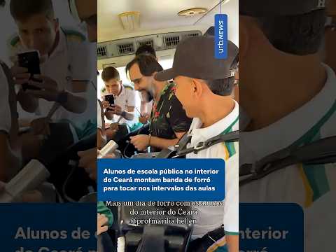 Alunos de escola pública no interior do Ceará montam banda de forró para tocar nos intervalos
