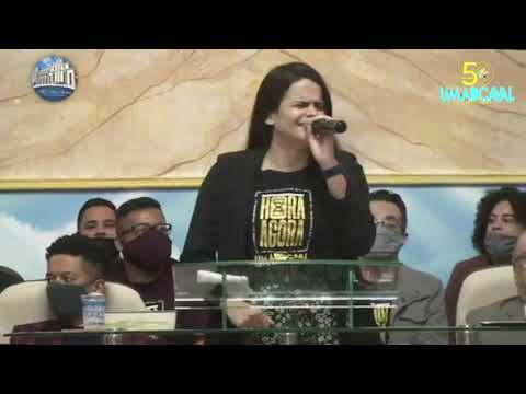 Cantora Quézia Izabel - Labaredas - 50 anos da UMADCAVA -AD Vila Alpina.