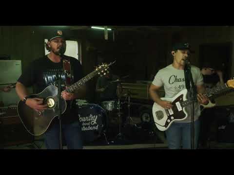 Muscadine Bloodline - Evinrudin' (Live At The Shack)