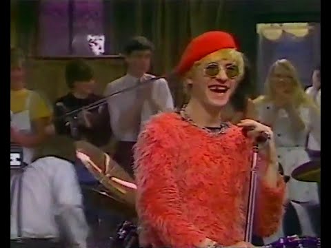 Captain Sensible with Chas & Dave - Happy Talk