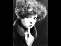 The Three Ginx - Them There Eyes 1931 - Roy Fox Band