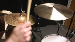 Video thumbnail for Istanbul Mehmet Traditional Medium Crash Cymbal 17" 1270 grams by Drum Center of Portsmouth