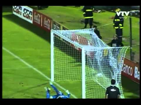 Peñarol 1(4) - Vélez Sarsfield 1(2) - Copa Bandes - 13/01/2014 - www.videosmanya.com
