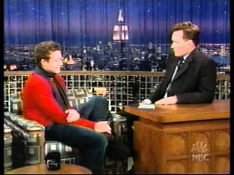 Simon Baker - Conan O'Brien 2002