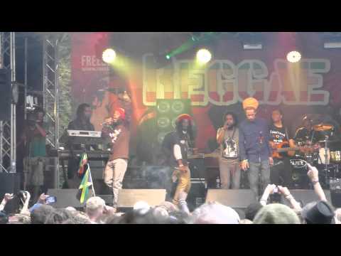 Sons of dub with Micah Shemaia, Addis Pablo, Exile di Brave, Earl Sixteen live at Reggae Jam