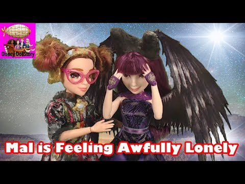 Mal is Feeling Awfully Lonely - Part 43 - Descendants Star Darlings Disney