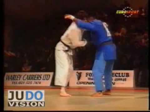 JUDO 1990 Judo Masters: Densign White (GBR) - Raymond Stevens (GBR)