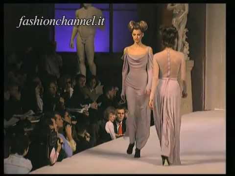 "Herve Leger" Autumn Winter 1994 1995 New York 5 of 7 pret a porter woman by FashionChannel