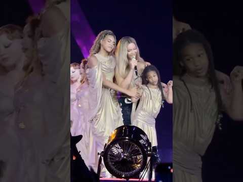 Blue ivy and Rumi😂🫶🏽 #beyonce #cowboycartertour