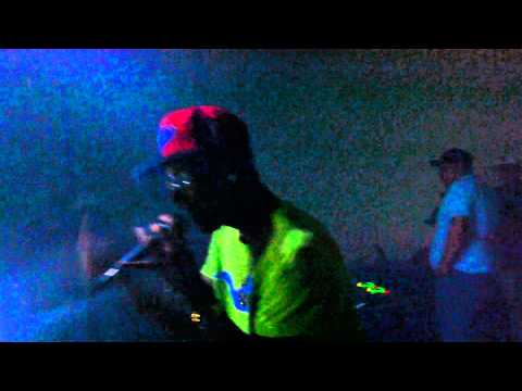 Mc Andinho SP  Show no luau