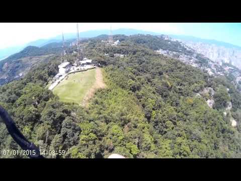 Voo de Parapente em São Vicente!