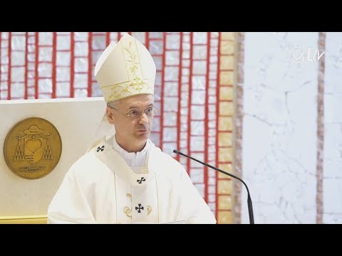 Pregled dana - Stavljanje palija na ramena nadbiskupa Kutleše u crkvi Svete obitelji u Solinu