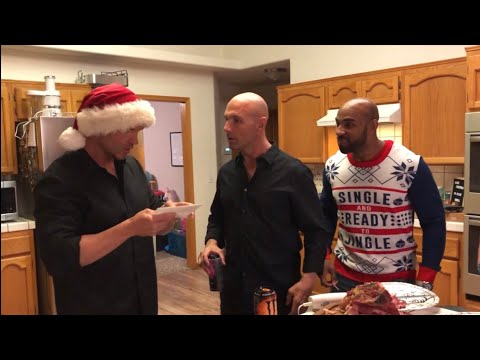 “BTE On Christmas Eve” – Being The Elite Ep. 131