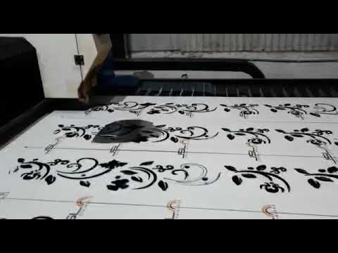 Stainless steel cutting live work