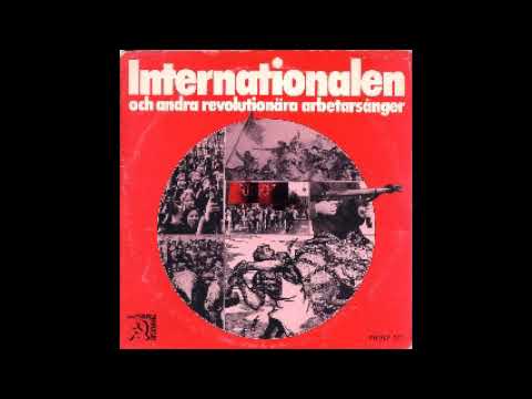 Knutna Nävar - i ena handen hackan