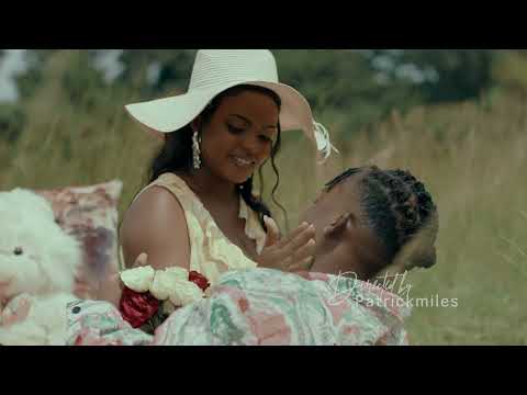 Sqoop Larma - Bwoolivawo (Music Video)