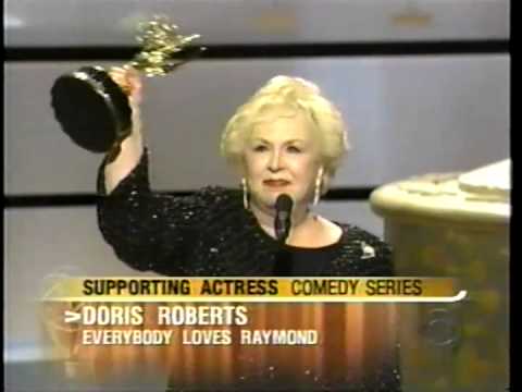 Doris Roberts wins 2001 Emmy Award for Supporting Actress in a Comedy Series