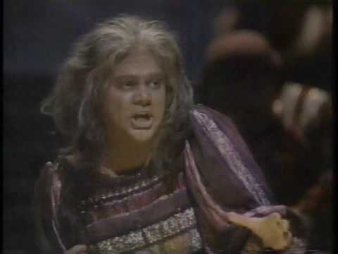 Stride la vampa - IL TROVATORE- Zajick - Met Opera