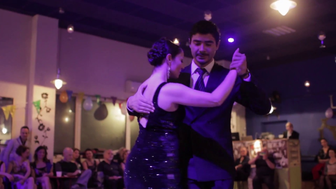 Video thumbnail for Patricia Carrazco y Daniel Escobar - La Maquina Tanguera - Rimini 04