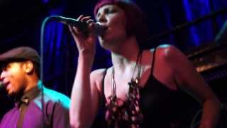 Incognito feat&#39; Katie Leone - Good Love (live at the Jazz Cafe)