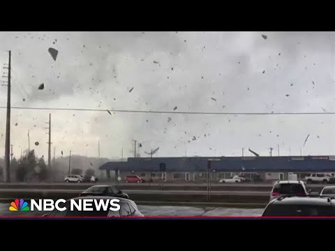 Deadly tornadoes rip through multiple states