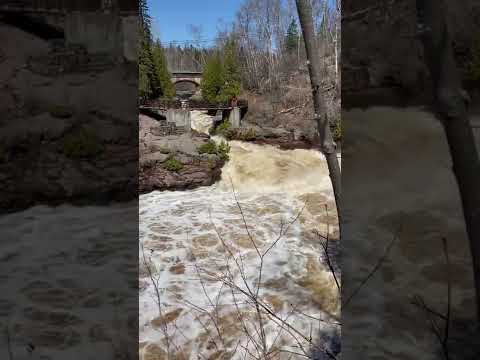 Roaring Temperance River in May