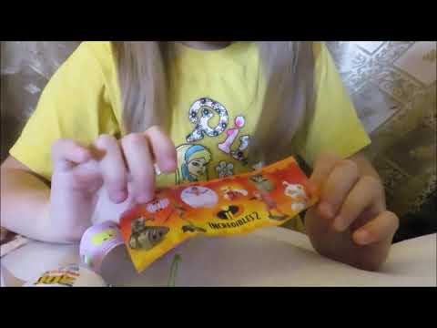 Распаковка киндеров, найденных в лесу!