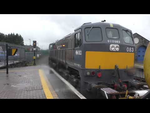 Irish Rail 071 Class Loco 083 + Sperry Train - Drogheda (7/11/19)