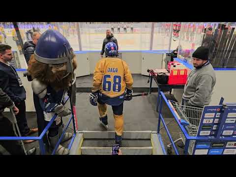 Rytíři Kladno vs. HC Sparta Praha - soupiska Kladna a nástup hráčů na led