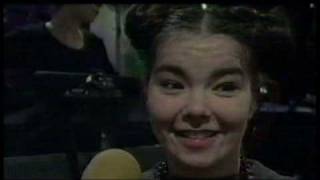 Sugarcubes en vivo 17/20:Chihuahua + entrevista a Björk y Einar