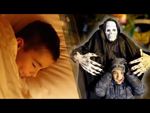 NOS PIRES COURT MÉTRAGES D'HALLOWEEN ! (1H compilation Swan et Néo)