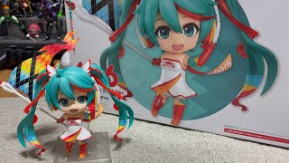 ねんどろいど636•レーシングミク2016verを開封してポージングを決めてみた‼️