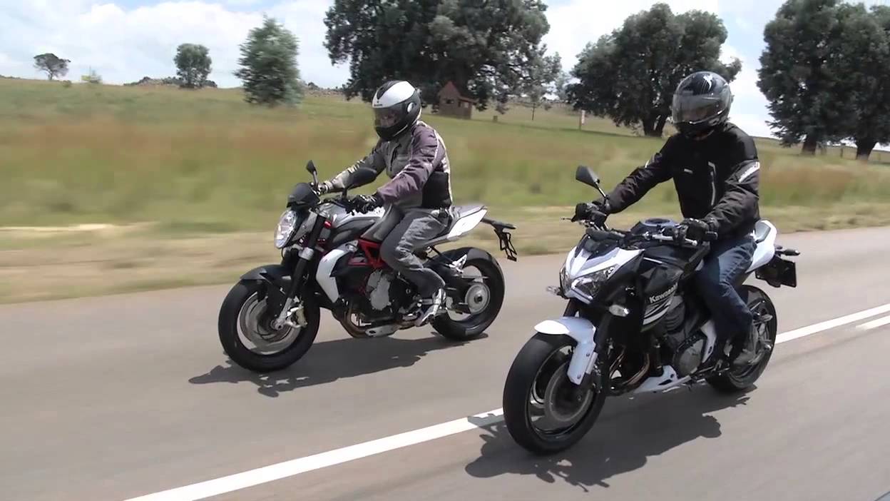 Mid-sized Naked Sportbikes; MV AGUSTA BRUTALE 800 vs KAWASAKI Z800