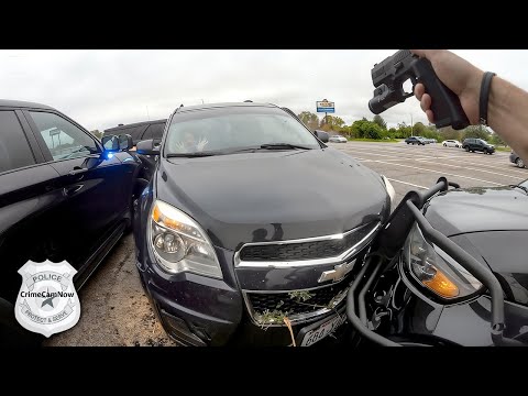 Suspect Refuses to Stop During a Wild Police Chase