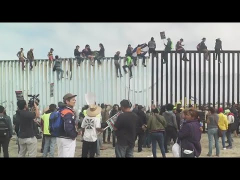 Caravan Of Asylum Seekers Trying To Cross Border
