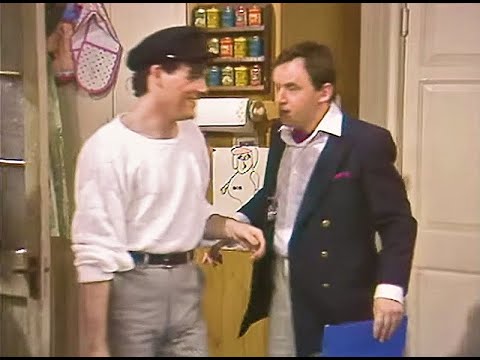 The Associates - Those First Impressions (Live, with Introduction) - Billy MacKenzie