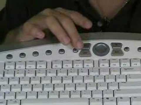 VideoYug - Kensington PilotBoard Wireless Desktop