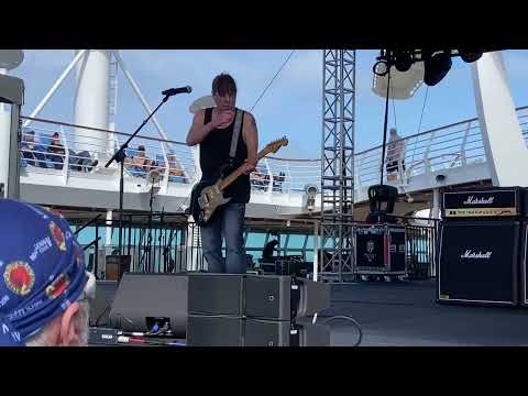 Pat Travers Band - Crash and Burn  Rock Legends Cruise 2022