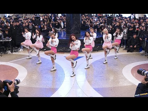 180203 모모랜드 MOMOLAND '짠쿵쾅 JJan! Koong! Kwang!' @분당 AK플라자 게릴라 공연 4K 직캠 by DaftTaengk