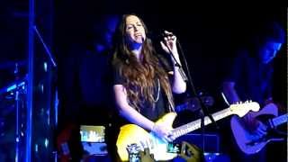 Alanis Morissette - &quot;Lens&quot; live HD @ Credicard Hall, Sao Paulo, Brazil