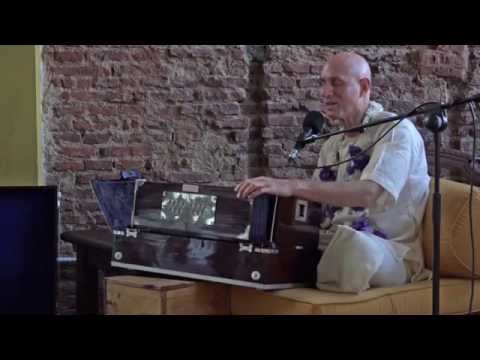 S. G. Mahatma Prabhu Kirtan e Introducción Proyecto Mantra (18.01.2015))