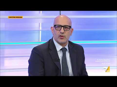 Deficit, Francesco Toscano: "Per armi e vaccini sforare non è un problema mentre la situazione ...