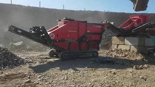RedRhino 7000 Plus Backenbrecher – Video 3