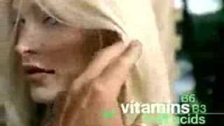 Cynthia Kirchner Garnier Fructis