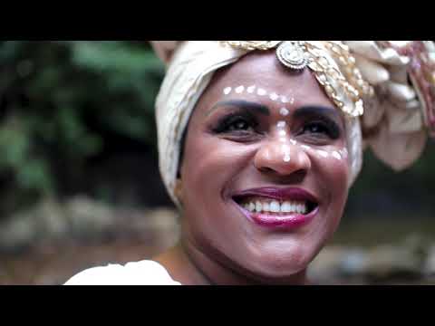 Sandra Portella - Sua Guia - Clipe Oficial