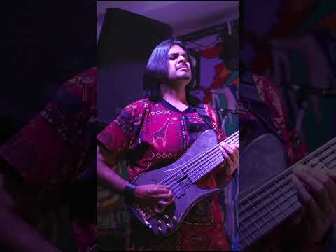 Sheldon D'Silva bass solo: Taal Inc. & Friends
