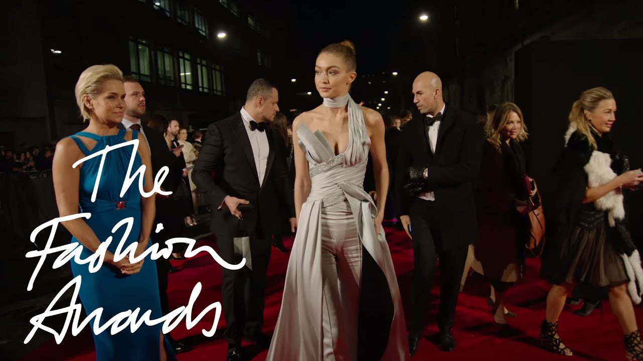 Gigi Hadid | International Model | The Fashion Awards 2016 thumnail
