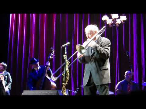 Hugh Laurie & Chris Barber - Buddy Bolden's Blues in London 2013